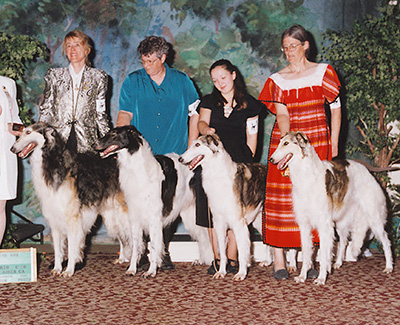 2002 Futurity Stud Dog Class - 1st